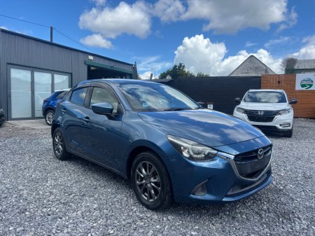 2017 Mazda Demio - photo 2