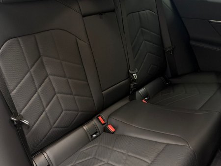 2026 BMW 5-Series - photo 10