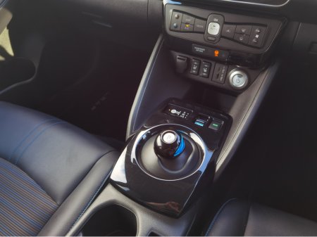 2022 Nissan Leaf - photo 17