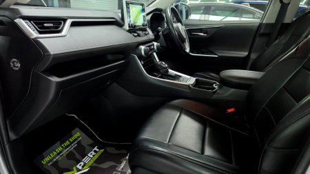 2019 Toyota RAV4 - photo 23