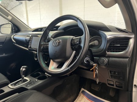 2023 Toyota Hilux - photo 5
