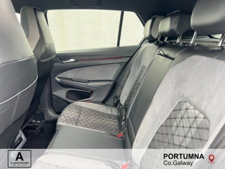 2024 Volkswagen Golf - photo 5