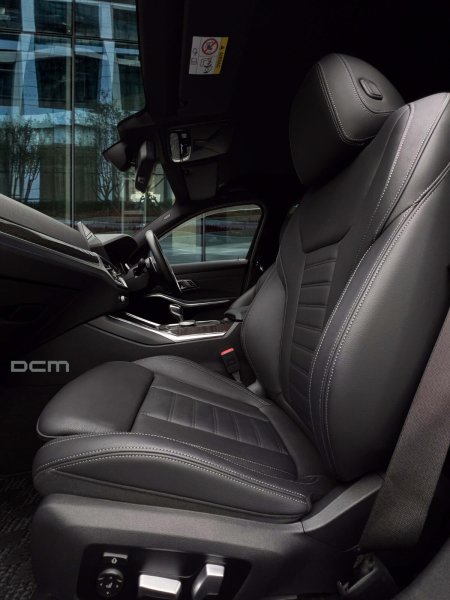 2021 BMW 3-Series - photo 14