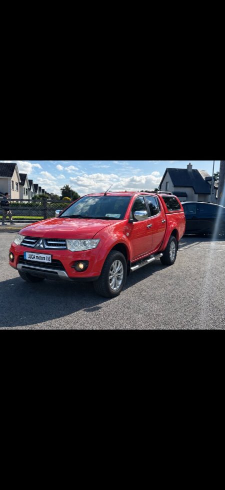 2015 Mitsubishi L200