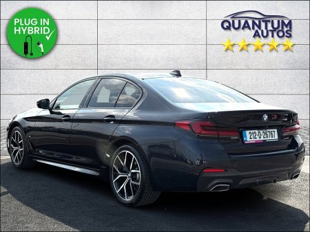 2021 BMW 5-Series - photo 6