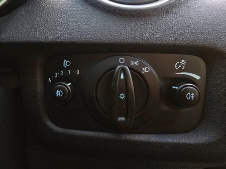 2014 Ford Fiesta - photo 18