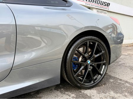 2022 BMW 8-Series - photo 3
