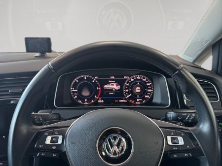 2020 Volkswagen Golf - photo 13