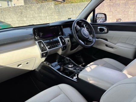 2023 Kia Sorento - photo 3