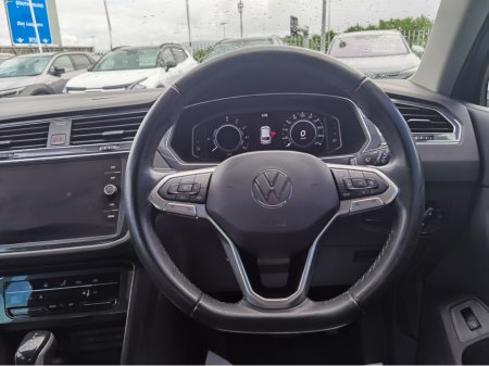 2022 Volkswagen Tiguan - photo 14