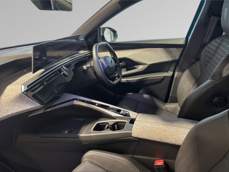 2025 Peugeot 3008 - photo 4