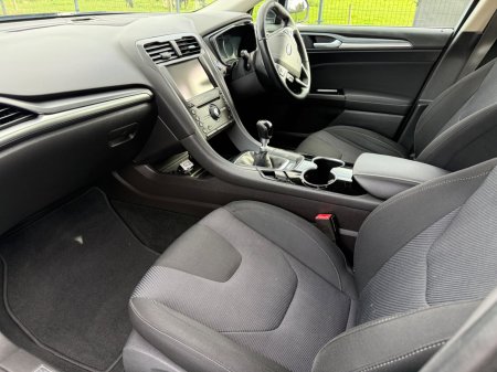 2015 Ford Mondeo - photo 8