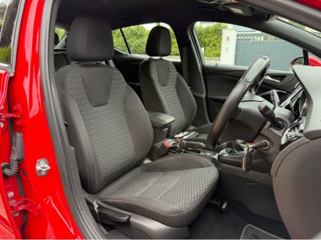 2016 Opel Astra - photo 14