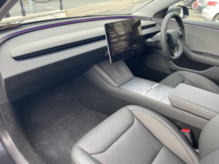 2025 Tesla Model 3 - photo 12