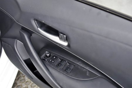 2021 Toyota Corolla - photo 25