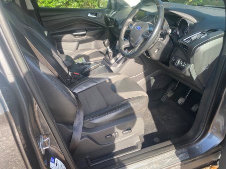 2016 Ford Kuga - photo 3