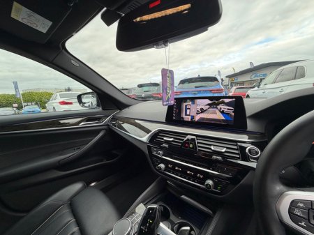 2020 BMW 5-Series - photo 27
