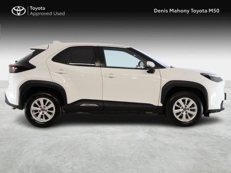 2022 Toyota Yaris Cross - photo 3