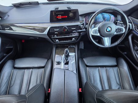2017 BMW 5-Series - photo 22