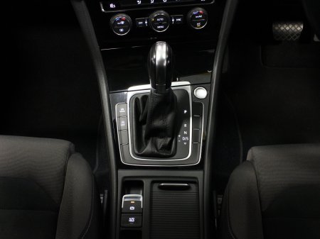 2018 Volkswagen Golf - photo 20