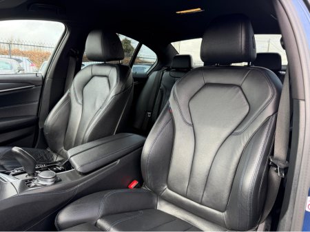 2023 BMW 5-Series - photo 15