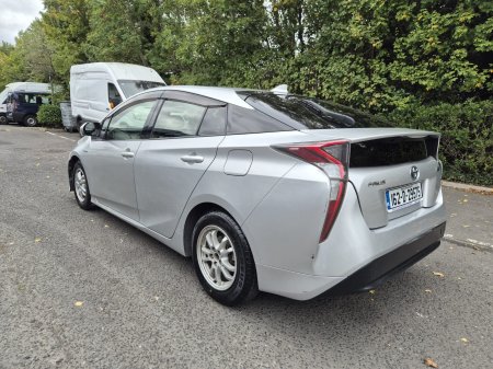 2016 Toyota Prius - photo 8