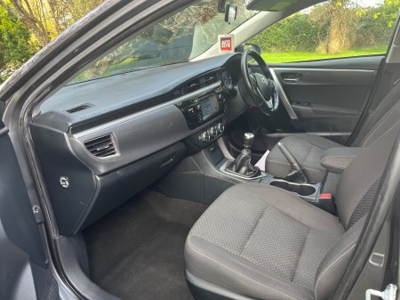 2015 Toyota Corolla - photo 9