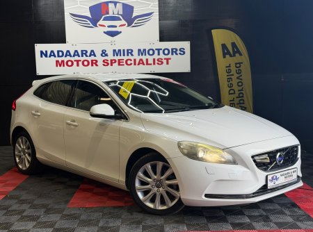 2015 Volvo V40 - photo 2