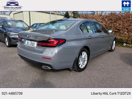 2021 BMW 5-Series - photo 15