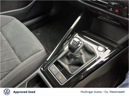 2023 Volkswagen Golf - photo 15