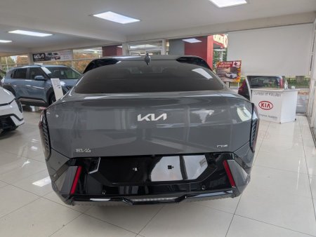 2026 Kia EV4 - photo 9