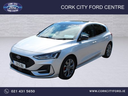 2023 Ford Focus - photo 2