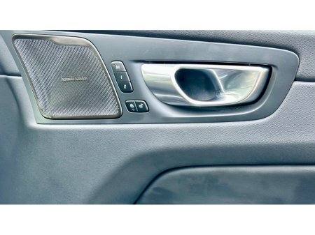 2025 Volvo XC60 - photo 14