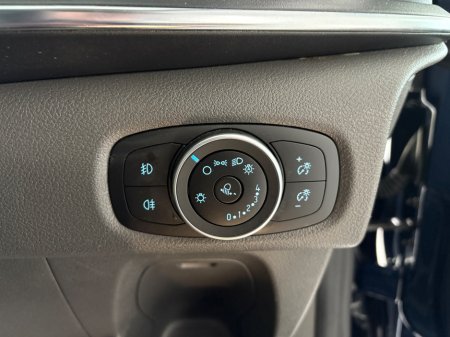 2021 Ford Tourneo - photo 26