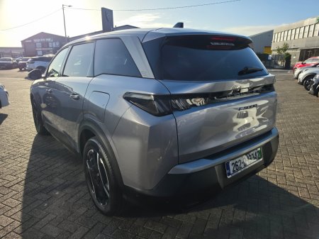 2026 Peugeot 5008 - photo 5