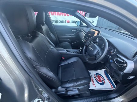 2019 Toyota C-HR - photo 12