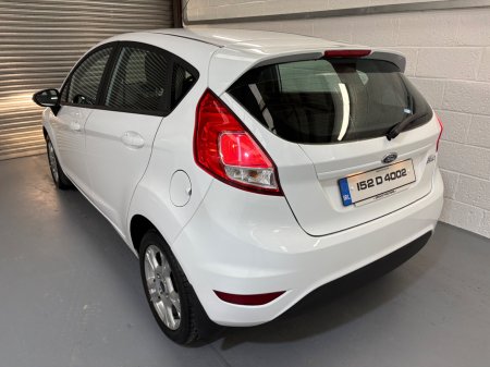 2015 Ford Fiesta - photo 3