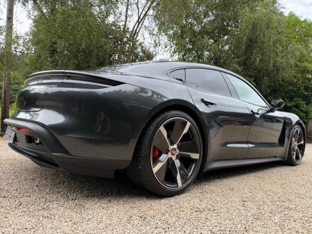 2020 Porsche Taycan - photo 4