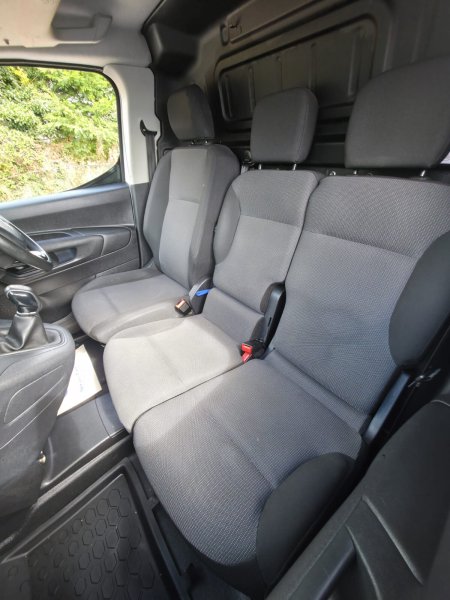 2021 Citroen Berlingo - photo 12