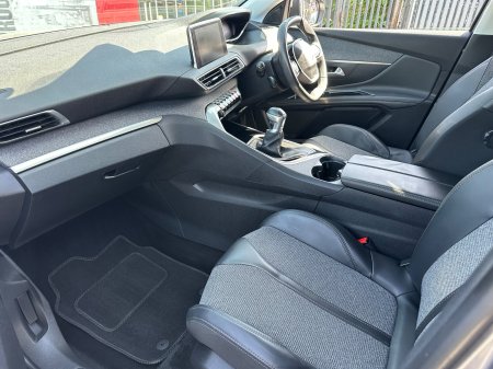2017 Peugeot 3008 - photo 29