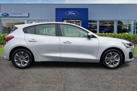 2024 Ford Focus - photo 3