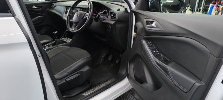 2019 Vauxhall Grandland X - photo 26