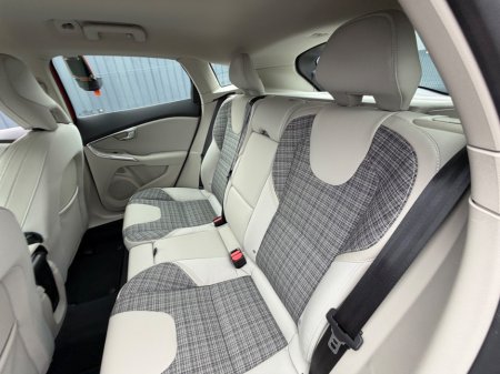2018 Volvo V40 - photo 42