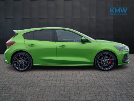 2023 Ford Focus - photo 4