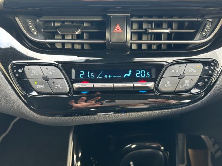 2018 Toyota C-HR - photo 16