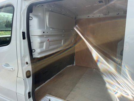 2024 Renault Trafic - photo 17