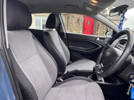 2016 Hyundai i20 - photo 10