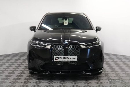 2023 BMW iX - photo 2