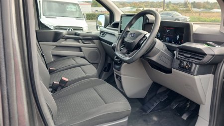 2025 Ford Transit Custom - photo 12