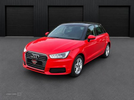2015 Audi A1 - photo 2